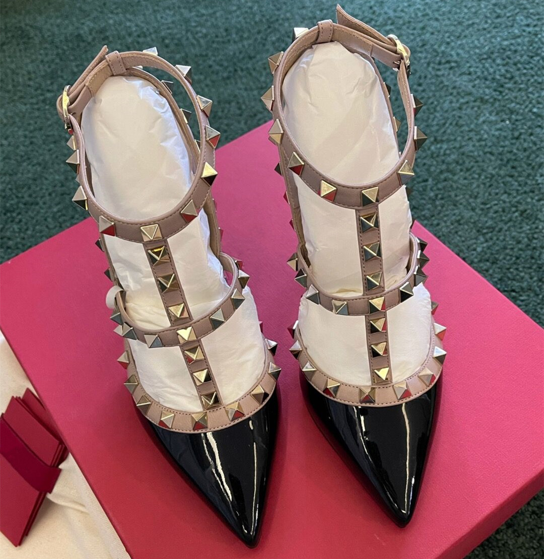 

Classics V Women Sandals Rivets High Heel Shoes Genuine Leather Thin Heels 6cm 8cm 10cm Nude Black Red Pointed Wedding Shoes with Box 34-44, Blue matte