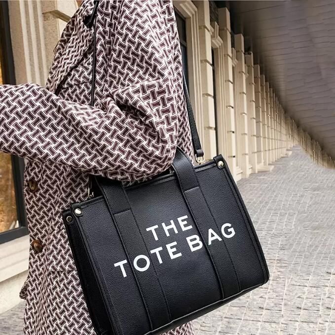 

Famous totes bags Women Designer bag Cool Practical Large Capacity Plain Cross Body Shoulder Handbags Coin Purse Crossbody Casual Squa the, Sky blue