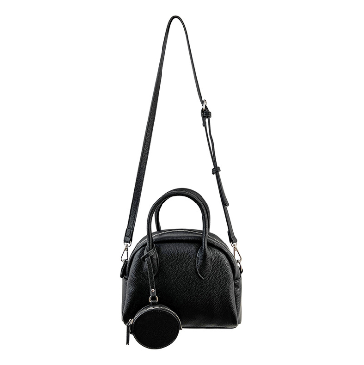 

The Korean version of the new women's handbag minority texture Japanese crossbody bag fashion retro style holding a single shoulder bag tide