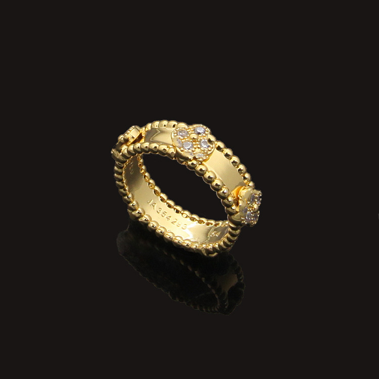 

Couple Rings Double clover Narrow version kaleidoscope diamond ring fine four-leaf flower double butterfly white fritillary 18-karat gold with original packaging
