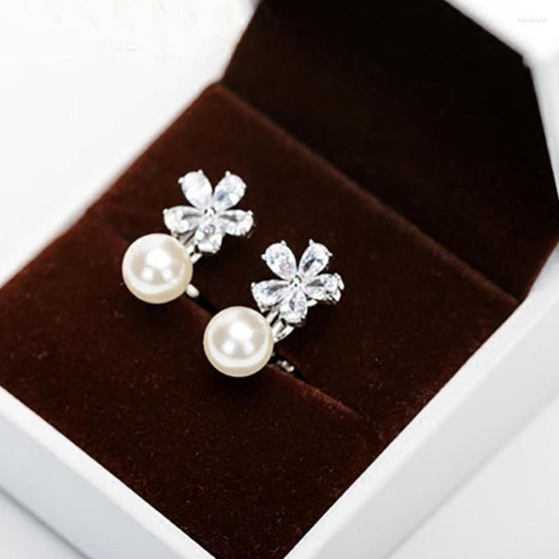 

Backs Earrings Fashion Flower Shape Clip Without Ear Piercing For Women Wedding Party Gold Color Plated Pearl Bijoux Jewellery Gift