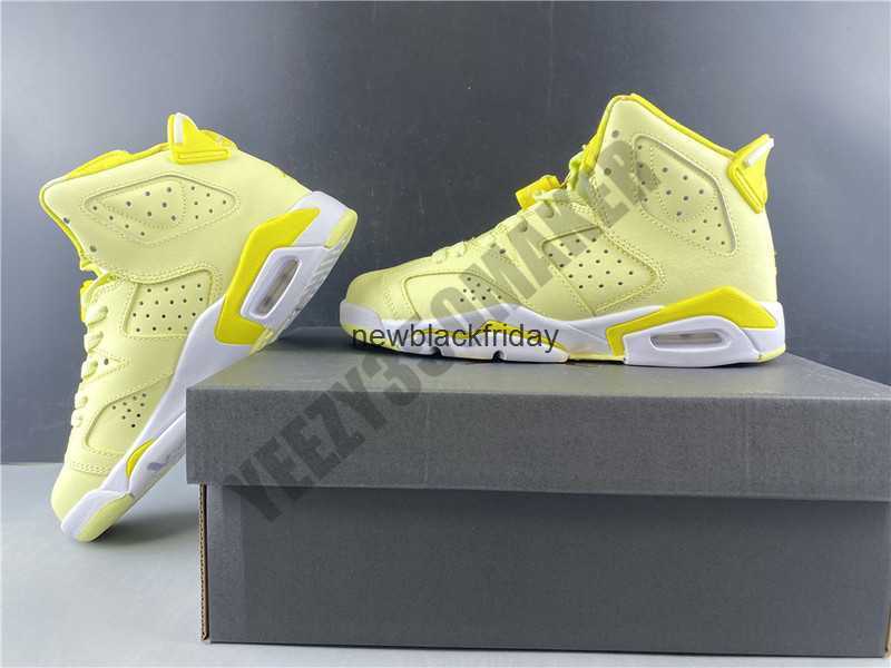 

OG Jumpman 6 6s yellow white womens Basketball Shoes Athletic Sport Sneakers Designers Trainers 543390-800 36-40