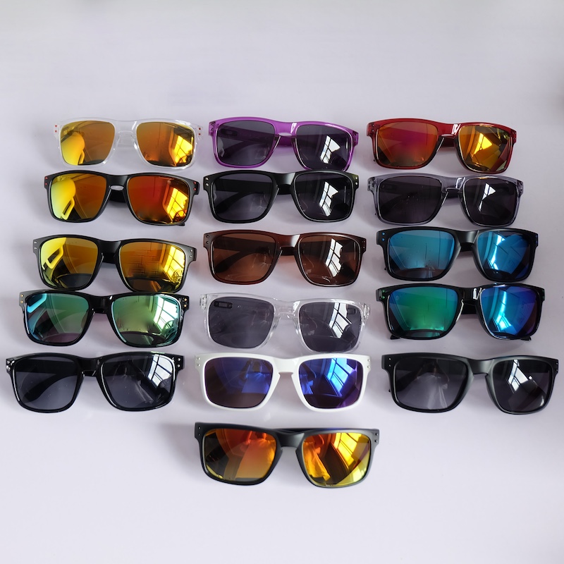 

Classical Square Sunglasses Men And Women Sun Glasses Vintage Goggle For Travel Driving Driver Luxury Glasses UV400