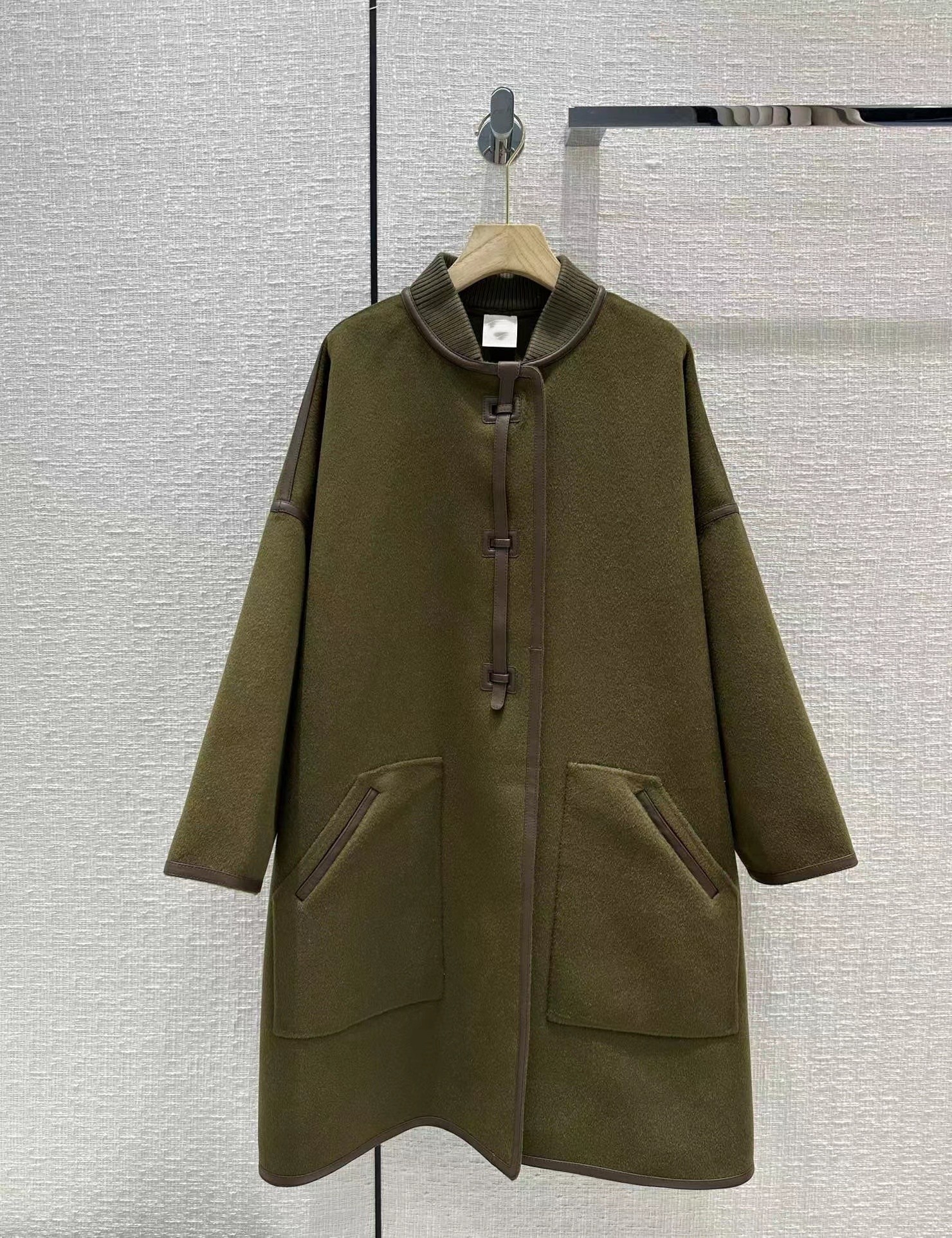 

Milan Runway Women' Wool & Blends 2022 New Autumn Winter Stand Collar Long Sleeve Designer Coat Brand Same Style Outerwear 1113-2, Picture color