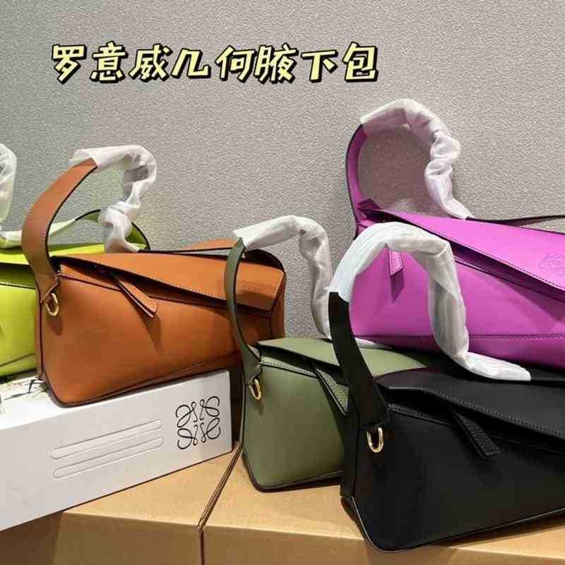 Designer Luxury Women Sac Lowe Handbags Totes Femmes Crossbody Fody Loulous Puzz Handbag Loweitys 5A Quality Cubi Capile Capacité de mode Sacs po