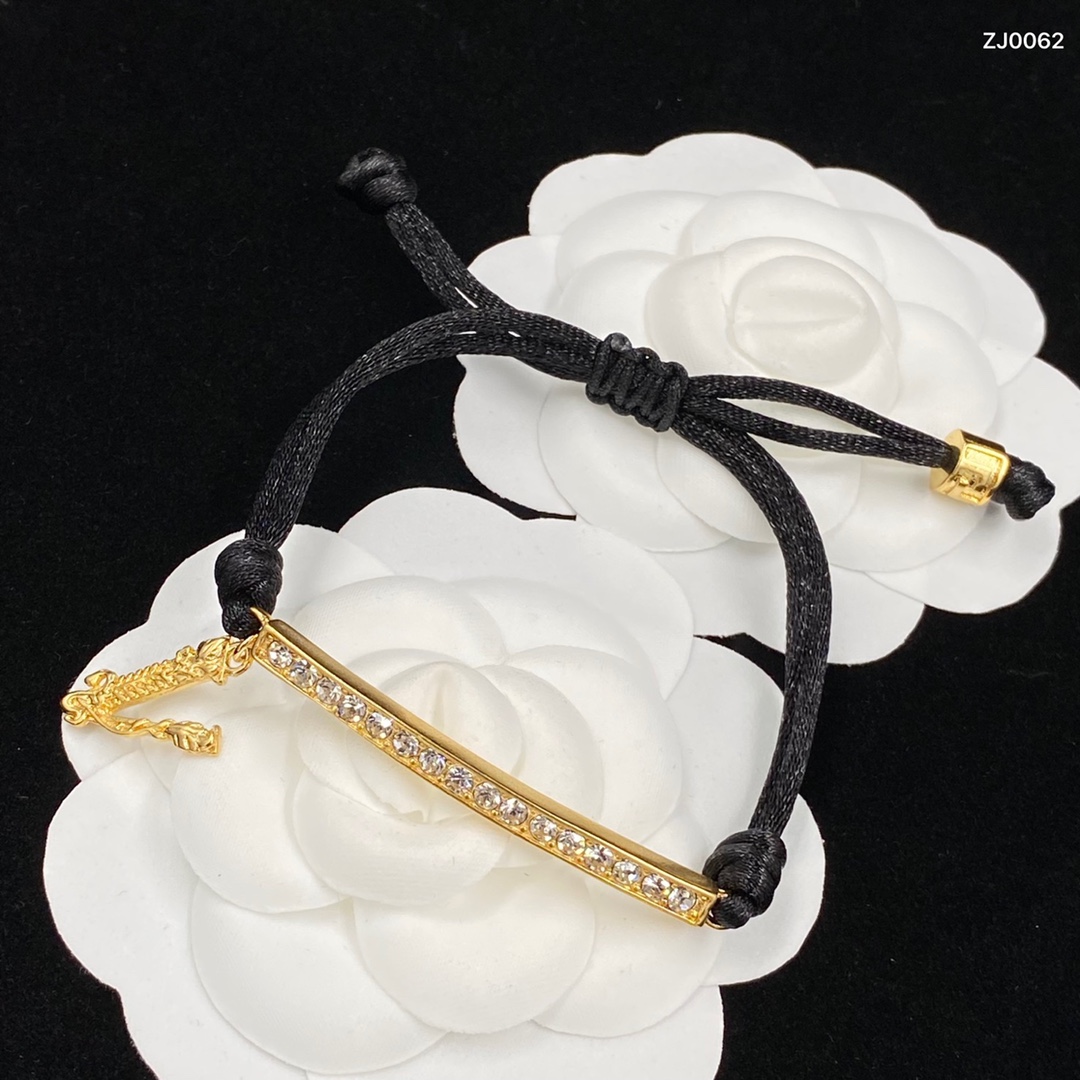 

Banshee Medusa Drawstring Chain Bracelets 18K Gold Plated Brass Brand Woman Bangles Classic Style Link Premium Festive Party Gifts MB5 --04