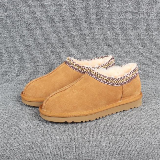 

Hot sell classical Mini U5854 women snow boots keep warm boot Latest fashion Sheepskin Cowskin Genuine Leather Plush boots Tazz Slipper Baotou shoes, Fuchsia