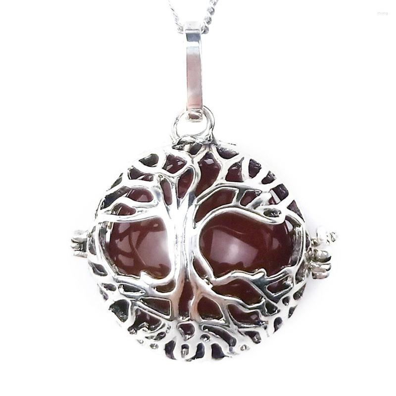 

Pendant Necklaces 3Pcs/Lots Natural Crystal Red Agates Chakra Hollow Tree Of Life Mixed Color Three-dimensional Removable Ball Necklace