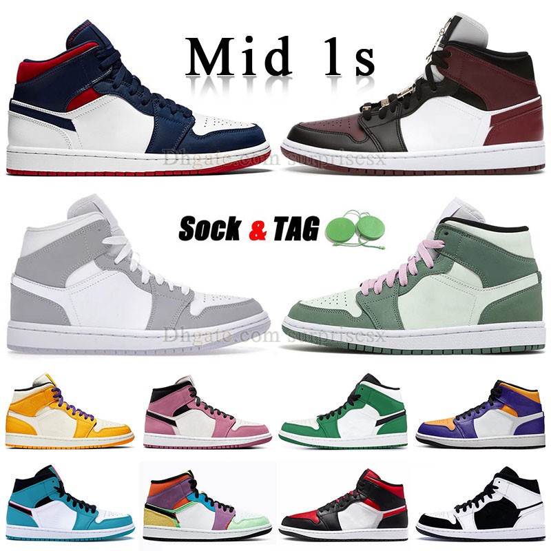 

Se USA Mid 1s Basketball Shoes Authentic Jumpman 1 Mids Wolf Grey Aluminum Purple Pulse Milan Apricot Orange Split Black and White Shadow Red Tan Navy Blue Mint Sneaker, M21 36-46 mid coconut milk