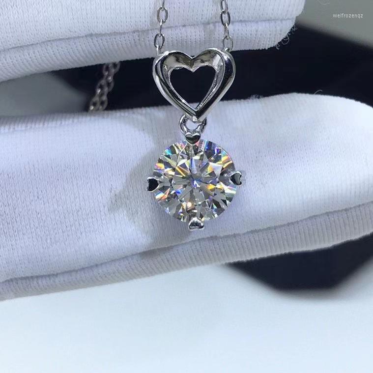 

Chains S925 Silver Heart-shaped Necklace 1ct 2Ct Round Moissanite Diamond Pendant Passed Test Women Engagement Luxury Jewelry
