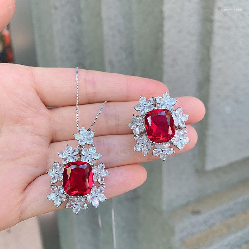 

Necklace Earrings Set Funmode Red Flower Shape Ring Jewelry For Women Wedding Accessories Beauty Slight Party FS200, Picture shown