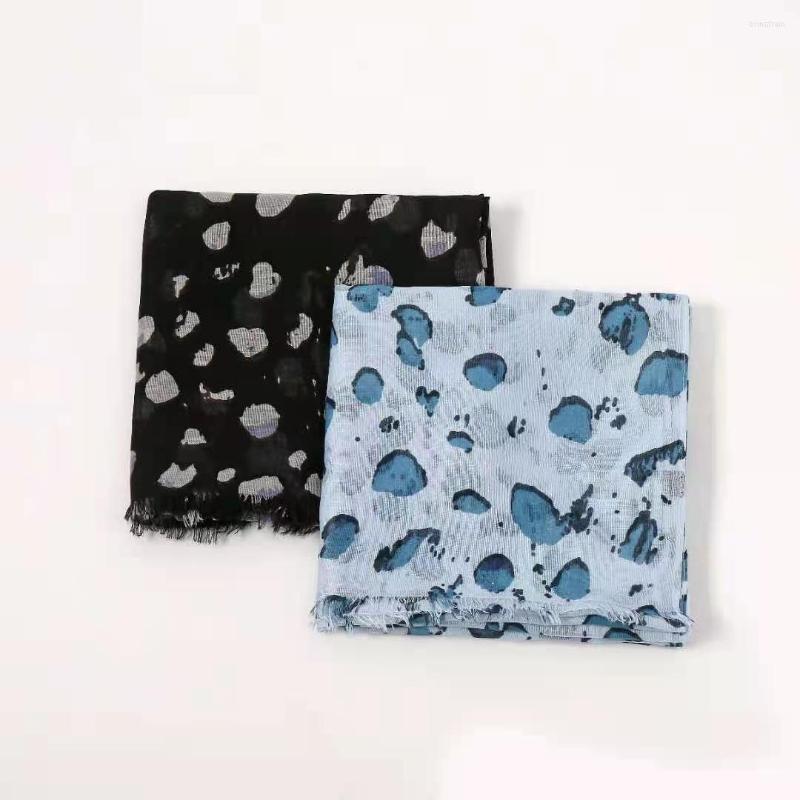 

Scarves 2022 Spring Leopard Print Voile Scarf 2 Color Soft Shawls Wrap Hijab