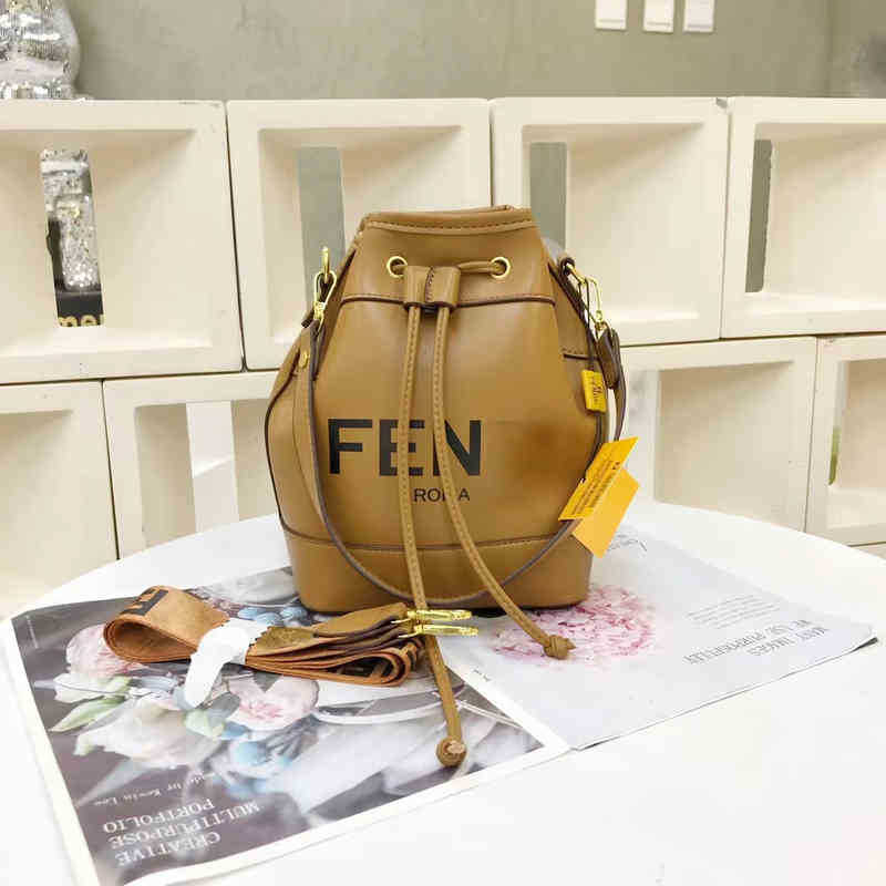 

2022 F Bags Luxury Brand Women Bucket Bag Leather Fashion Design Female Shoulder Bags Bag W220810, Lavendercontact customer service