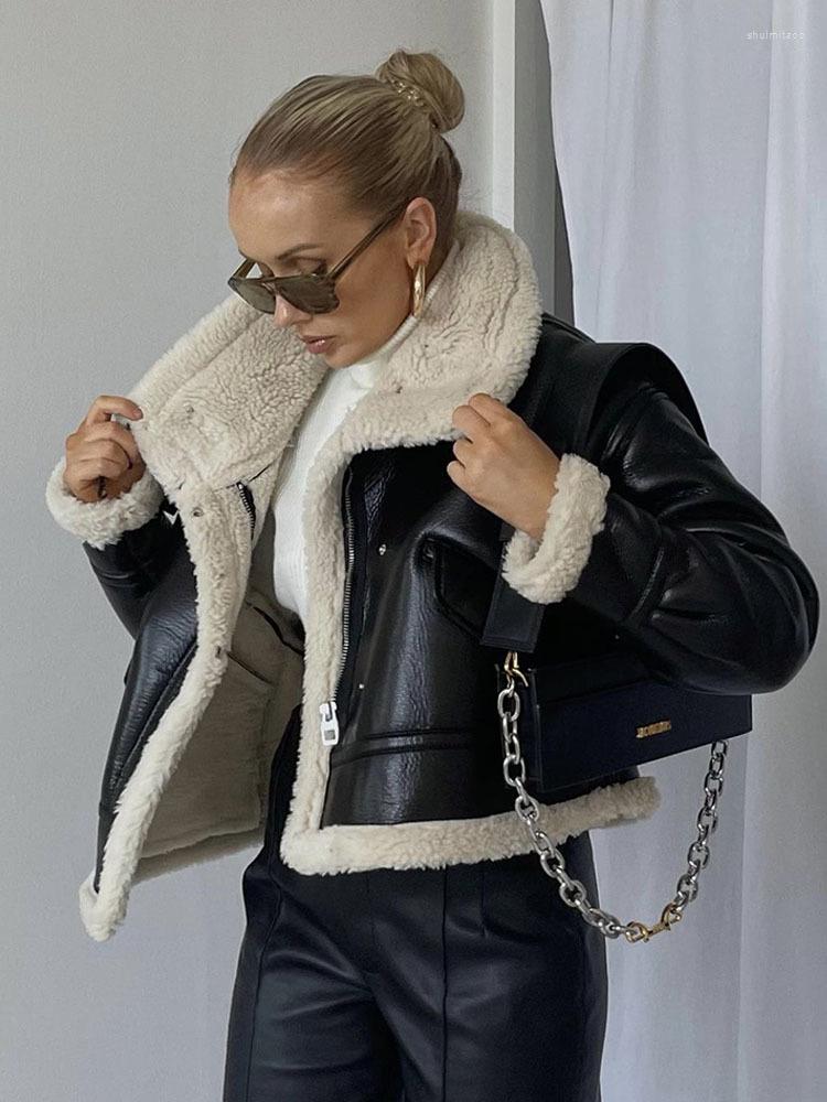 

Women's Leather Vintage Winter Coat Women Faux Shearling Sheepskin Jacket Motorcycle Fleece Woman Short Jackets Outerwear, Black