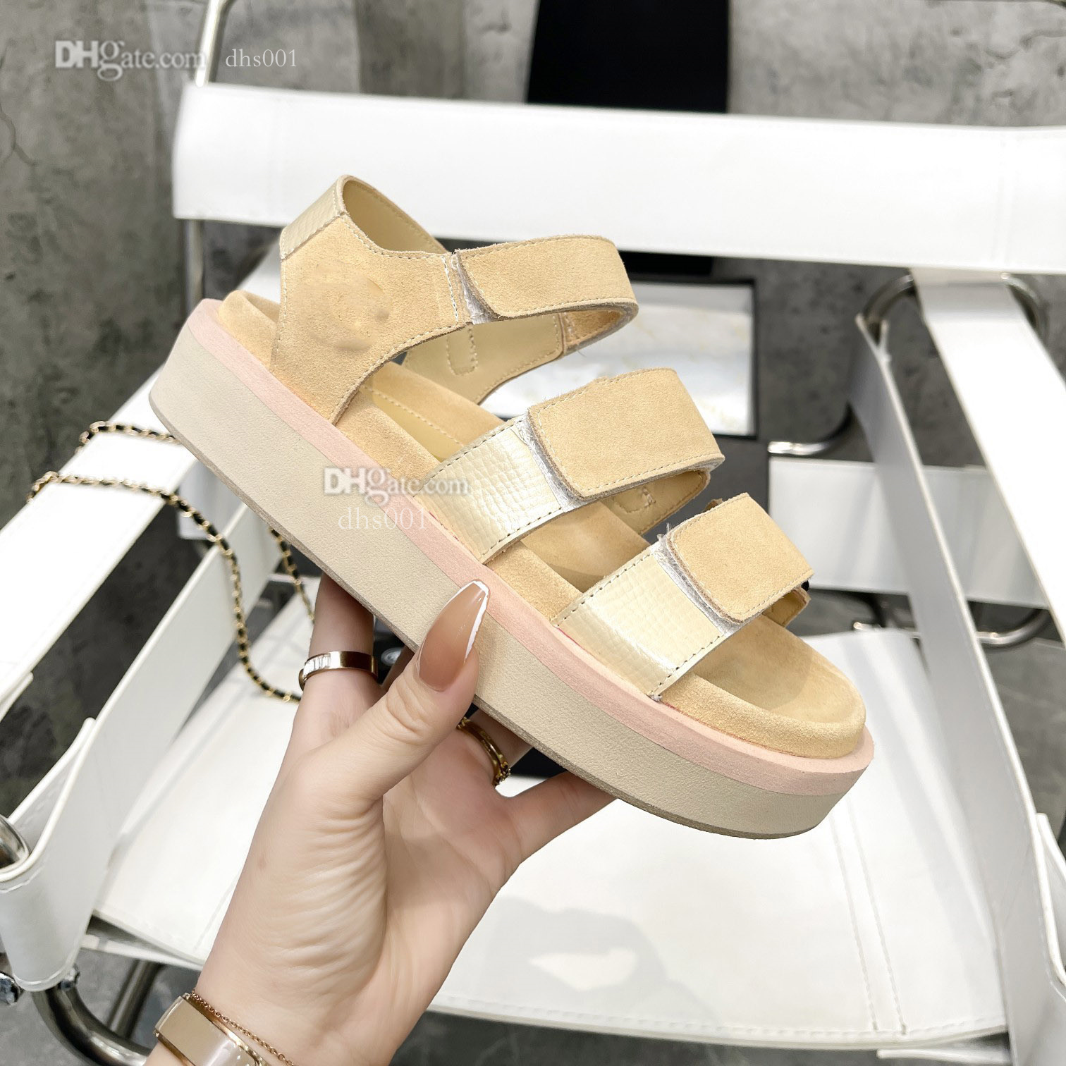 

High Quality Designer Sandals For Women Leather Channel Classic Heel Slippers luxury Woman slides CCity Plate-forme sdgsdgd