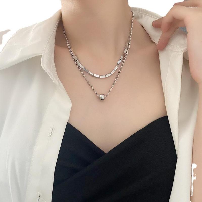 

Pendant Necklaces DEAR-LIFE Small Square Titanium Steel Fashion Lucky Bead Necklace Clavicle Chain Non-fading Accessories