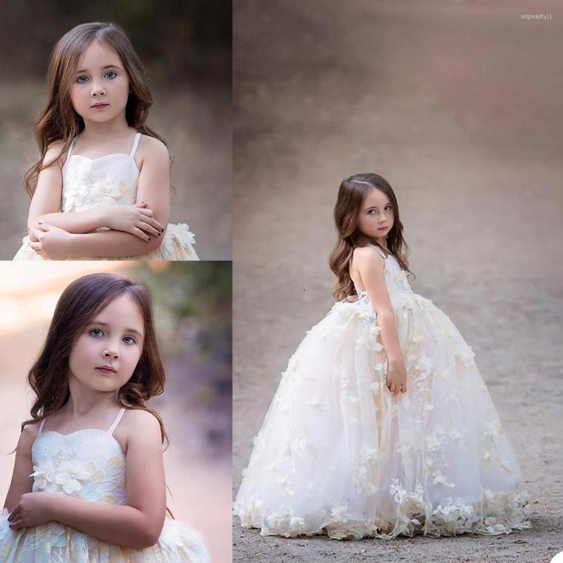 

Girl Dresses Luxurious White Flower Beaded Little Princess Spaghetti Strap Gown Appliques Floor Length