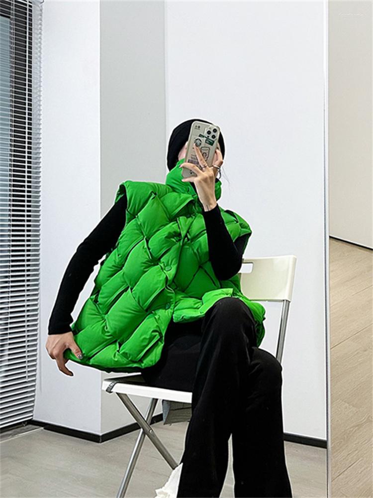 Women&#039;s Down Green Argyle Weave Puffer Vest Jacket Women Fall Winter 2022 Fashion Oversized Coats Thicken Warm Button Parkas-image-818729115