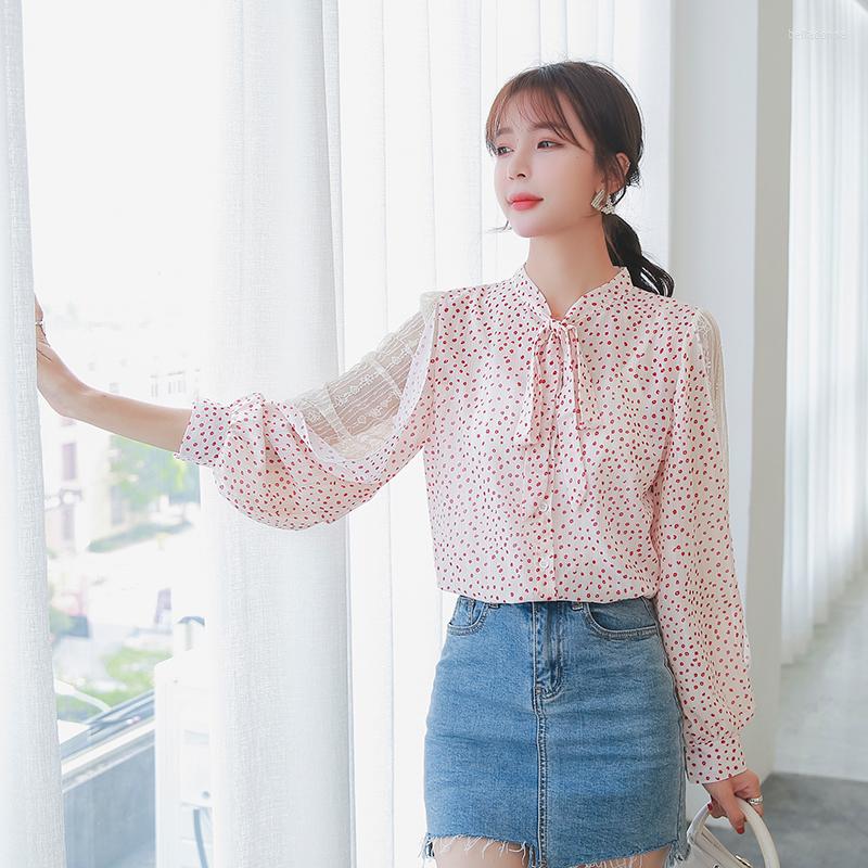 

Women' Blouses 2022 Early Spring Style V-neck Sweet Lace-up Printed Blouse Shirt Korean Version Loose Long-sleeved Chiffon Women, Red