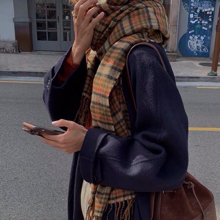 

Scarves Shawls Wraps Luxury 2022 Plaid Cashmere Lady Bufanda Blanket Elegant Muffler Cape For Women Classic Tassels Pashmina