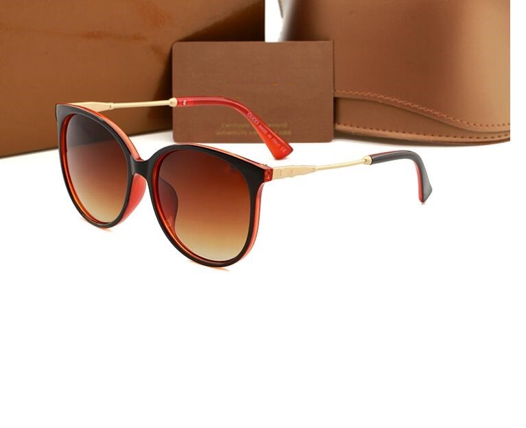 

2023Fashion Designer Sunglasses Classic Eyeglasses Goggle Outdoor Beach Sun Glasses For Man Woman 7 Color Optional Triangular signature gafas para el sol de mujer