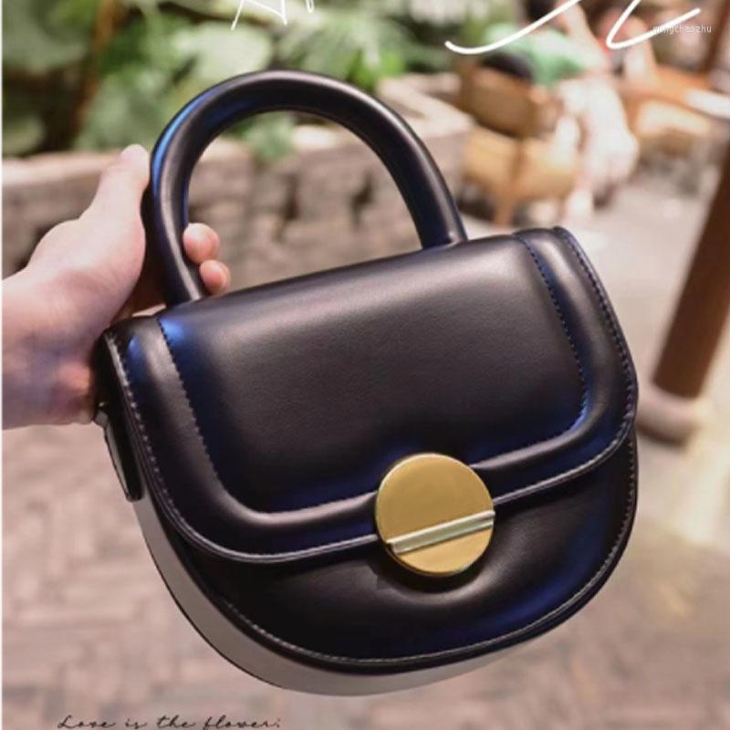 

Evening Bags Designer Women's Bag 2022 Handbag Hand Saddle Buckle Design Retro Fashion Single Shoulder Messenger, Black