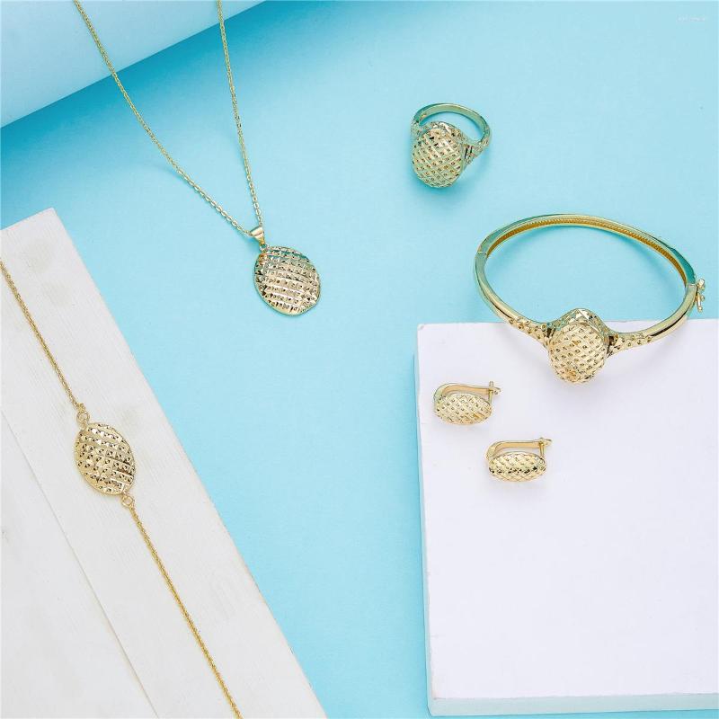 

Necklace Earrings Set Traditional Jewelry 14k Gold Plated Copper Metal Simple Women's Rings Brida, Picture shown