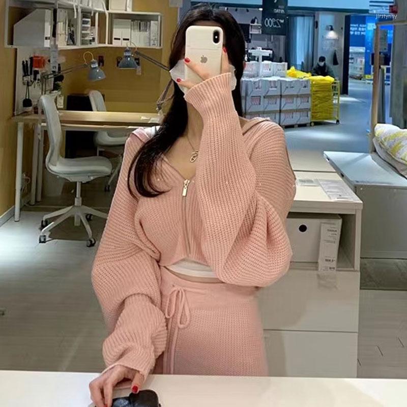 

Women's Two Piece Pants Clothland Women Sweet Jacket Suit Long Sleeve Zipper Short Coat High Waist Trousers Tracksuit Set TZ583, Black