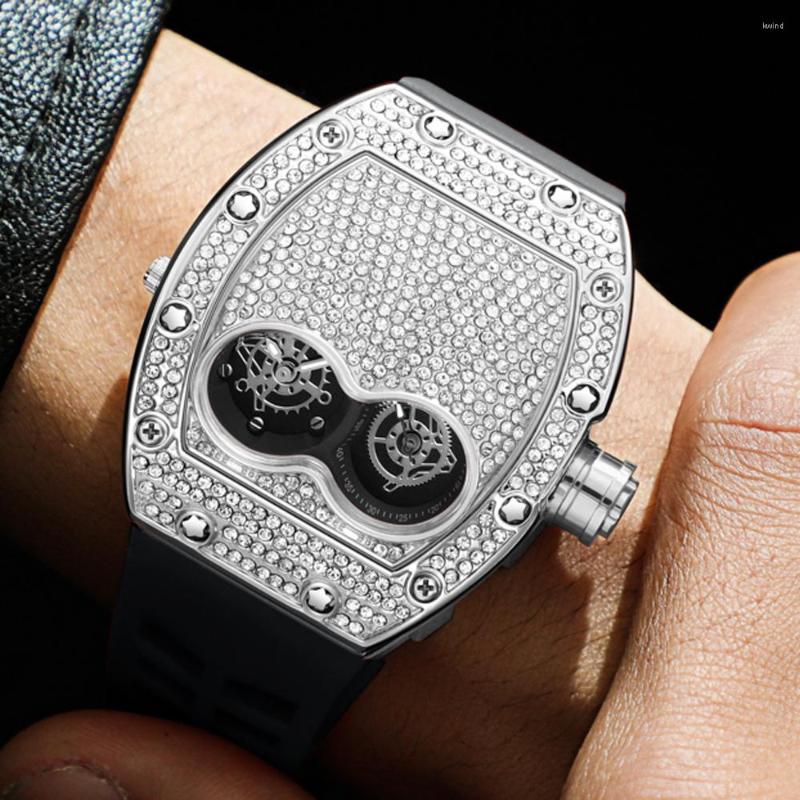 

Wristwatches Silver Fashion Wrist Watches For Men Top Quartz Analog Full Diamonds Silicone Strap Relogio Masculino, Pt109-3