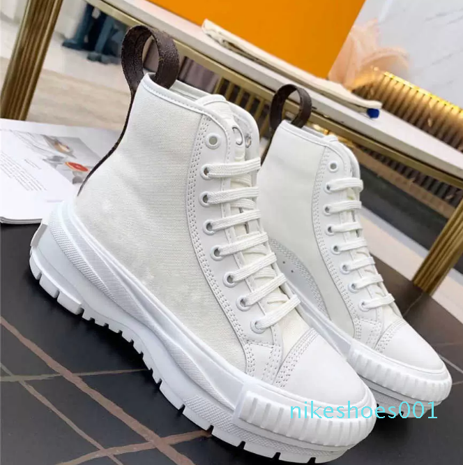 

2022 boots Designers Squad Lady High Top Martin Winter Ladies Silk Cowhide Leather Platform Fashion Beaubourg Size 35-41, Don´t buy this