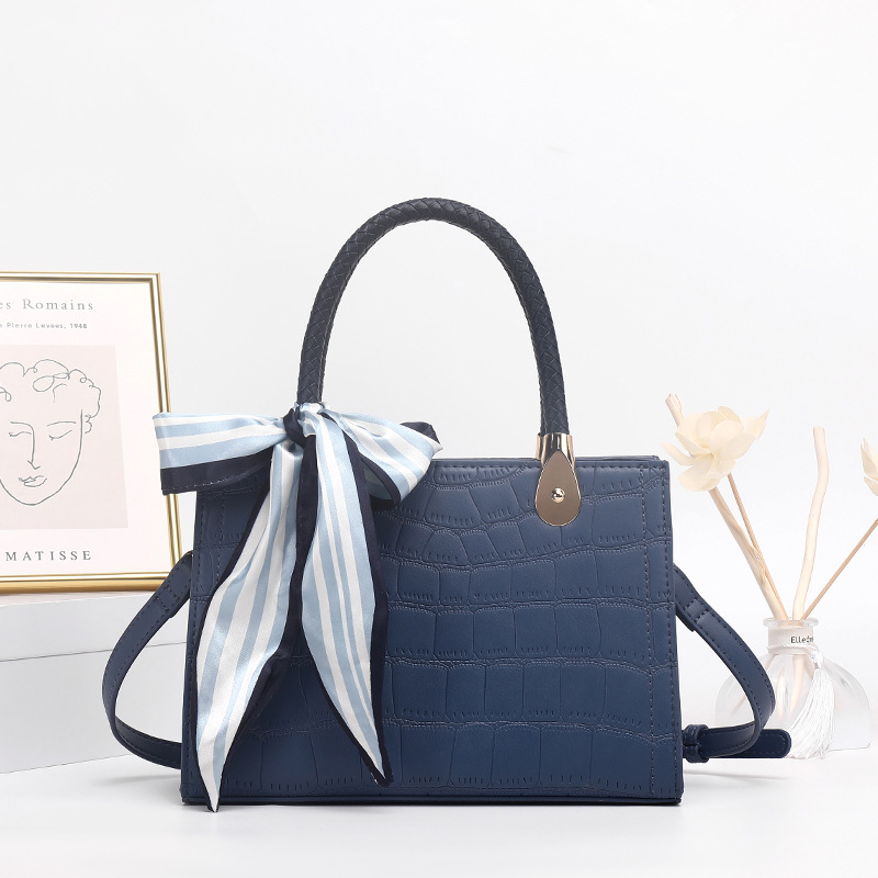 

commuted women bag Shoulder Bags tote blue classic diagonal stripes Braided handle flap medium cross body handbag, Blue flat surface