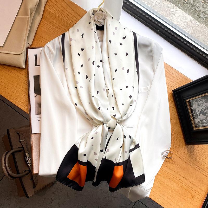 

Scarves 2022 Spring Scarf For Women Design Print Silk Foulard Female Office Neckerchief Lady Bandana Shawls Pashimina Echarpe