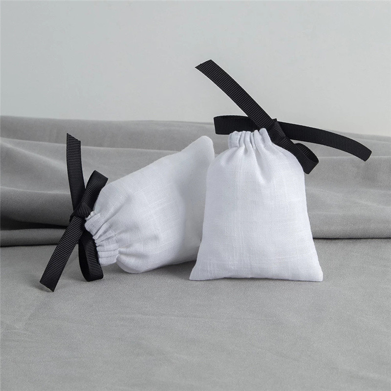 

Cotton Gift Bags Party Candy Sack Perfume Candle Jewelry Drawstring Pouch with Ribbon 8x11cm