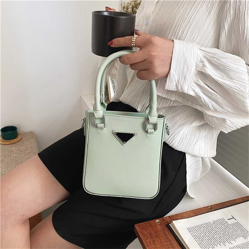 

Handbag new original handbag Shoulder Bag Fashion macarontot bag, P original standard black