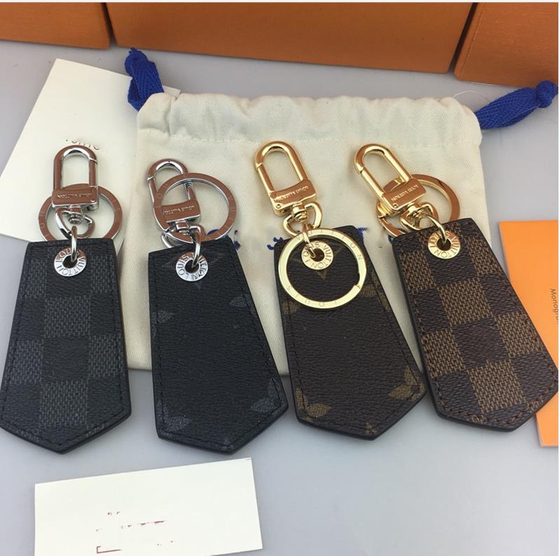 

2023 Luxurys Designer Keychain Buckle lovers Car Handmade Leather Keychains Men Women Bag Pendant Accessories 024