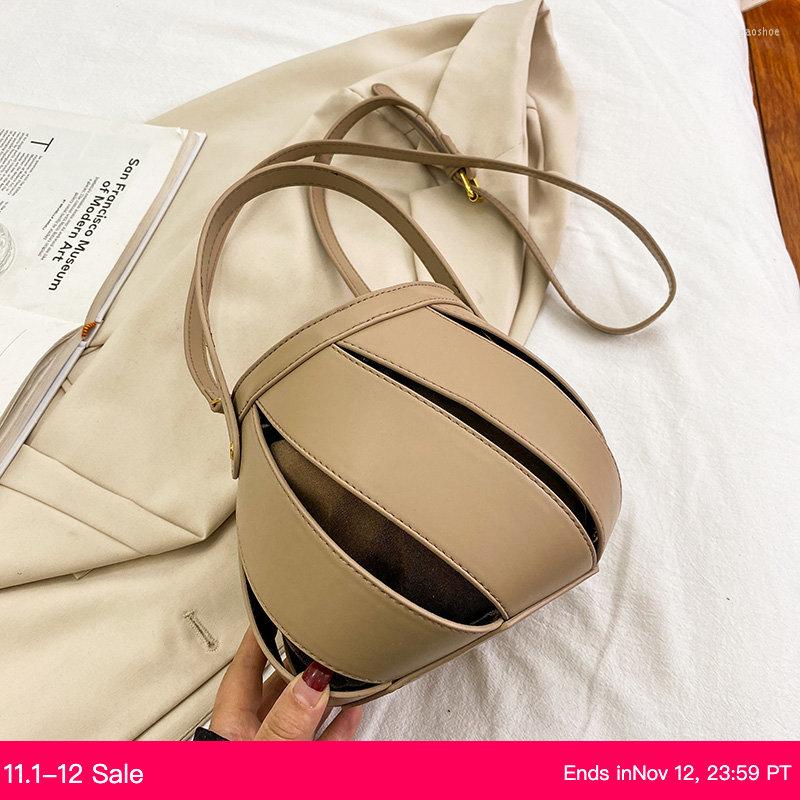 

Evening Bags 2022 Hollow Out Design Women Pu Leather Handbag Casual Tote Bag High Quality Female Shoulder Sac, Black