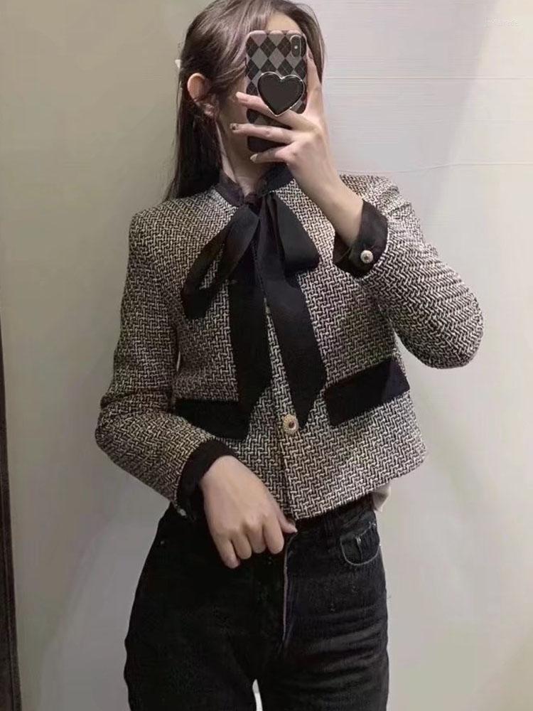 

Women's Suits DYLQFS 2022 Women Autumn Fashion Bow Trim Textured Blazer Casual Long Sleeve Single Breasted Female Coat With Pockets, Picture shown