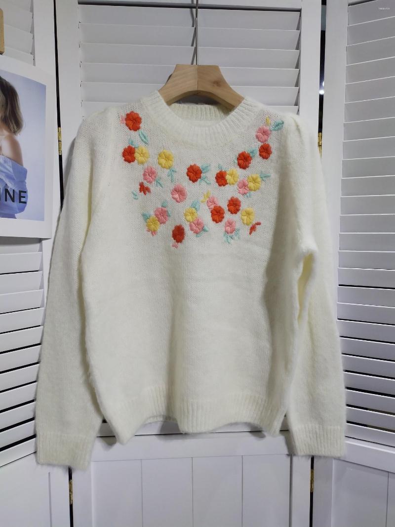 

Women' Sweaters 2022 Women Fashion Long Sleeve Sexy Retro Pastoral Flower Three-dimensional Embroidered Knitwear 1027