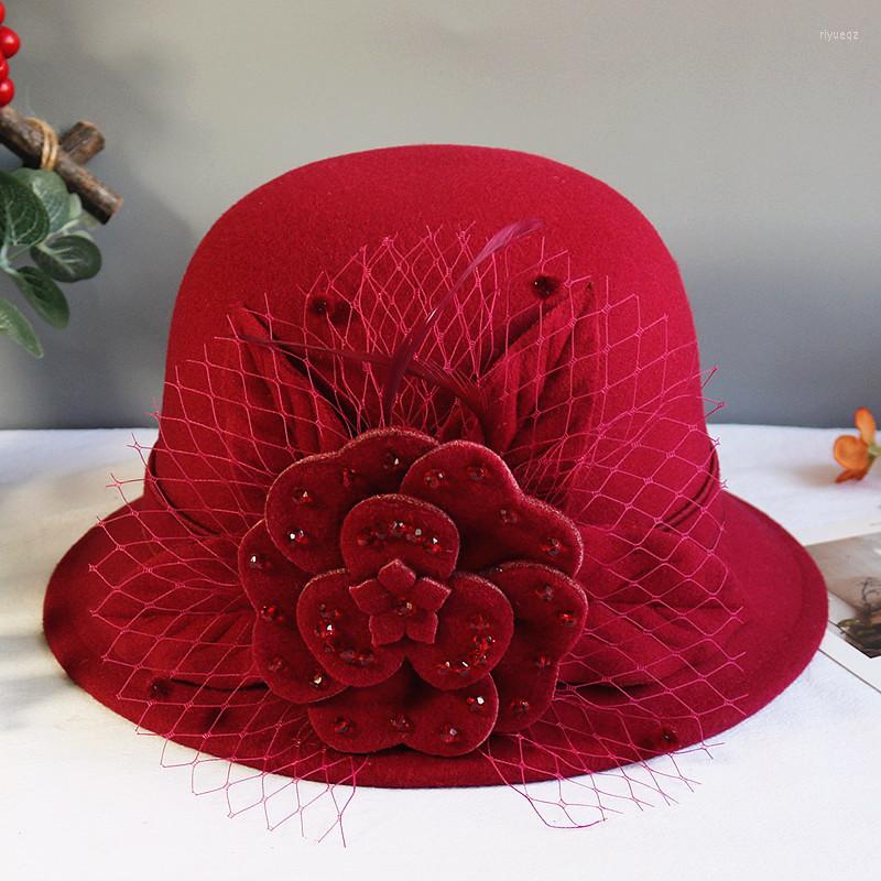 

Berets Winter Bucket Fedora Hat Women Felt Wool 2022 Flower Design Woman Fedoras Ladies Elegant Bowler Yellow Black Red Gray