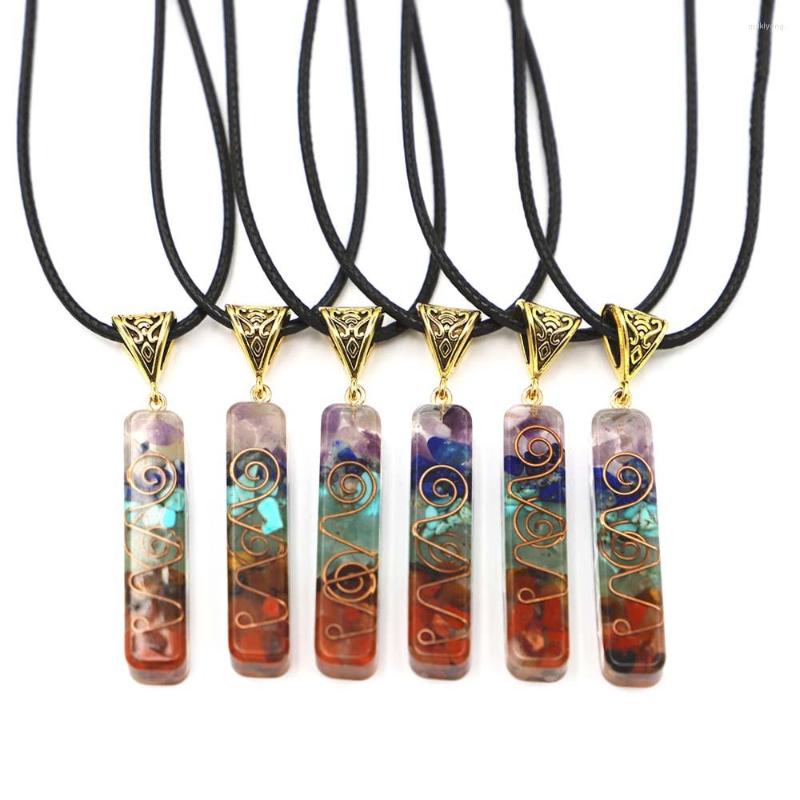 

Pendant Necklaces 6pcs Retro Reiki Healing Colorful Chips Stone Natural Chakra Orgone Energy Crystal Necklace Pendulum