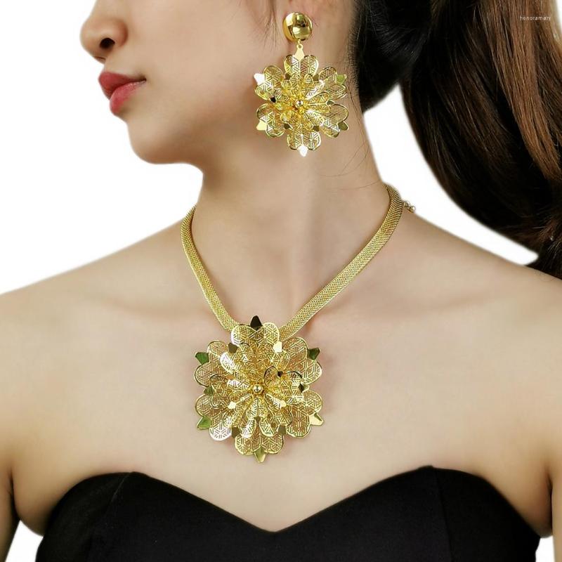 

Necklace Earrings Set Dubai Gold Color Jewelry For Women Flower African Luxury Weddings Design Accessory, Picture shown