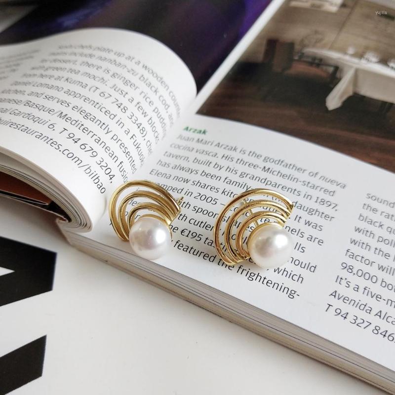 

Stud Earrings Rainbow Scalloped Shape Natural White Shell Pearl Designer Gold Studs In 925 Sterling Silver Women Korean Style Jewelry