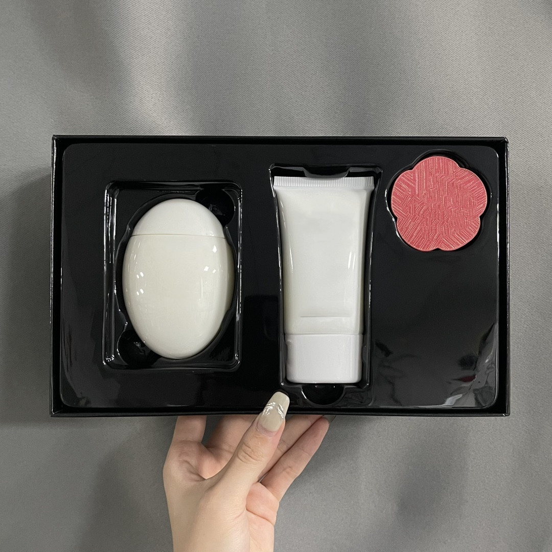 

EPACK Le Lift Hand Cream 50ml White Black Hands Cream BB Cream Set Skin Care