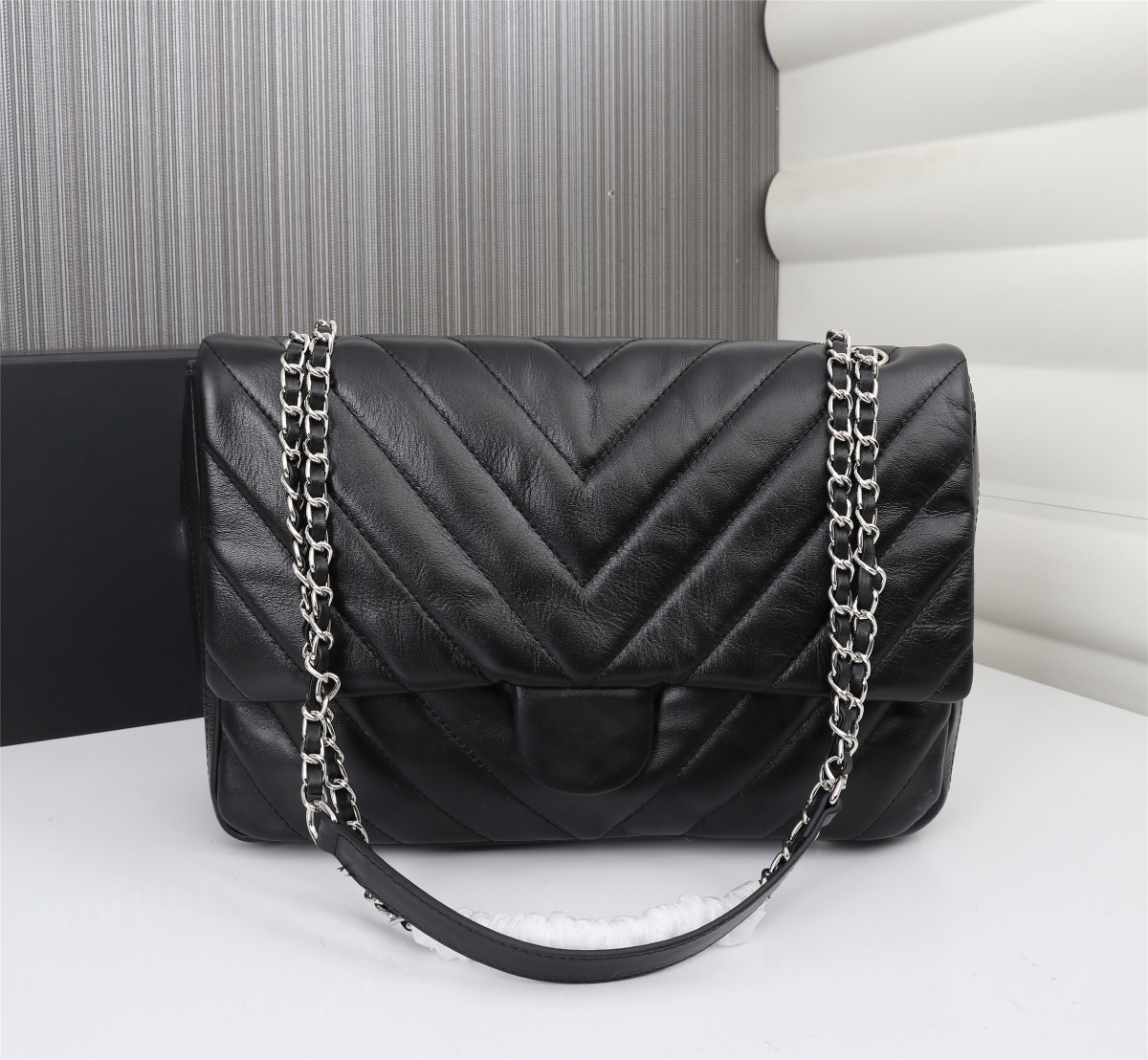

7A Desiginers Women Bags Handbag Original Box Date code Purse clutch shoulder Cowhide luxurys men Chain Purse and 2022 New Fashion, Black