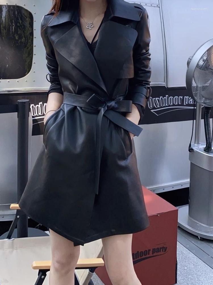 

Women's Leather Autumn 2022 Fashion Lace Up Waist Collection Dress Mid Length Washed Sheepskin Windbreaker Coat, Black
