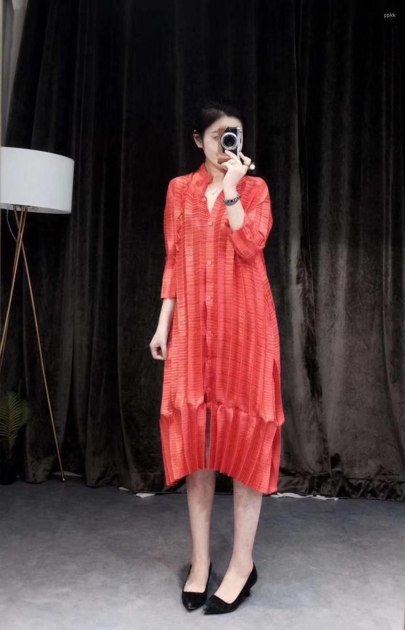 

Women's Trench Coats SELLING Miyake Fold Single-breasted Pure Color Mandarin Three Quarter Coat Long Windbreaker IN STOCK, Black