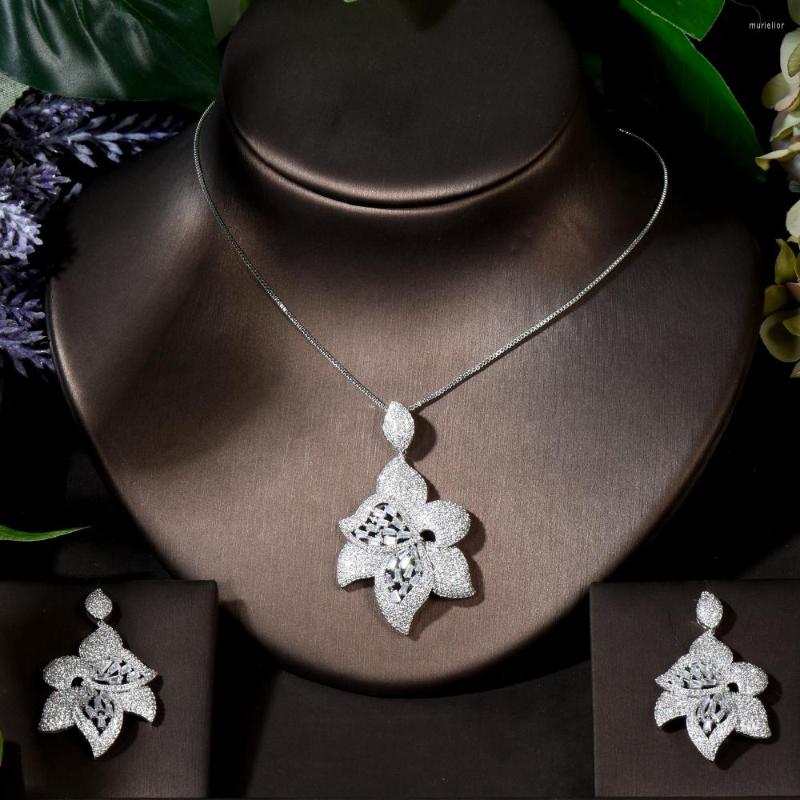 

Necklace Earrings Set Fashion Charm Flower Design Exquisite CZ Earring Nigerian Women Wedding Party Bridal Accessories N-1685, Picture shown
