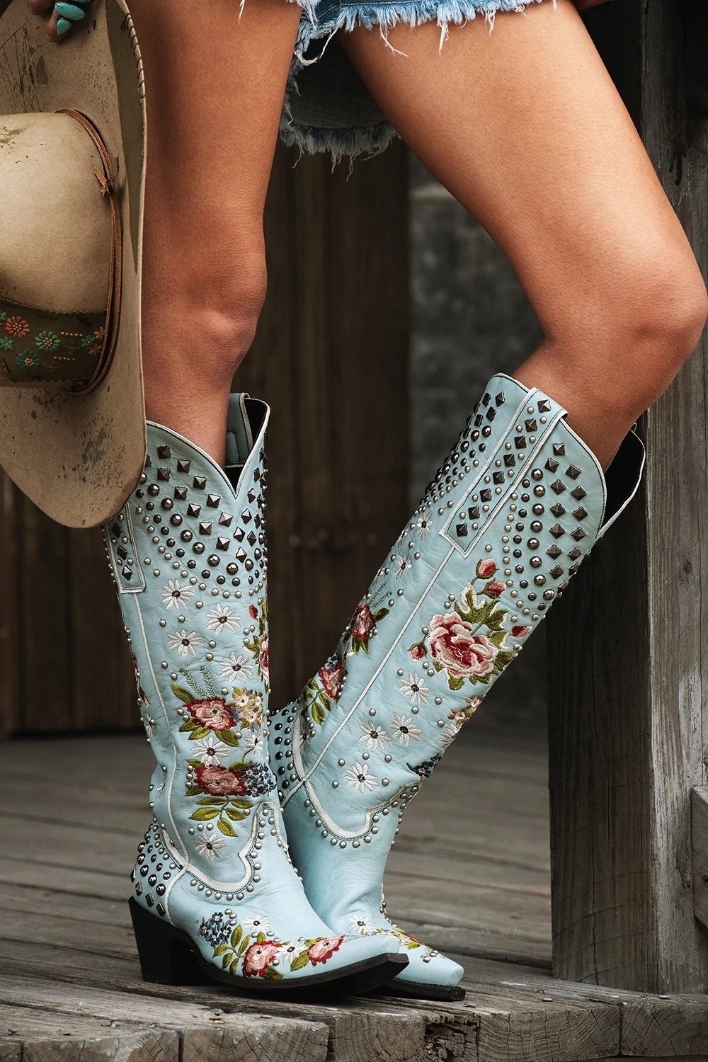 

Boots Embroidered Rivet Western Cowboy Women Pointed Toe Square Heels Vintage Knight Cowgirl Women's Shoes 221114, Blue