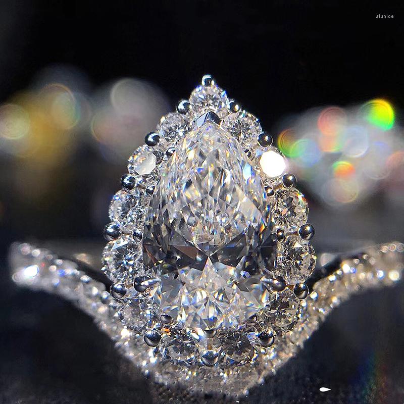 

Wedding Rings Huitan Fashion Luxury Engagement Inlay Water Drop Shaped Cubic Zirconia Statement Accessories For Women High Quality