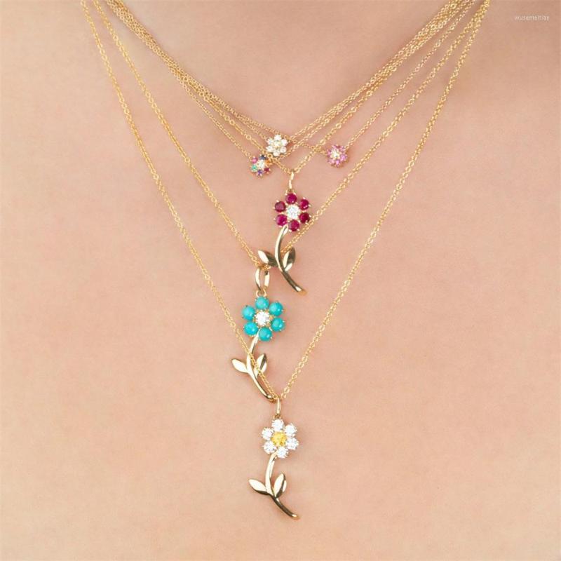 

Pendant Necklaces Ins Simple Gold Plated Two-tone Flower Necklace Vintage Colorful Zircon For Women Girls Fashion Jewelry
